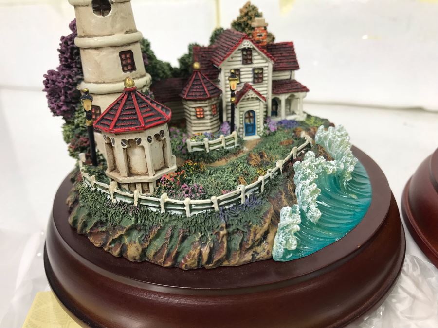 (4) Thomas Kinkade Hawthorne Village Limited Edition Figurines [Photo 9]