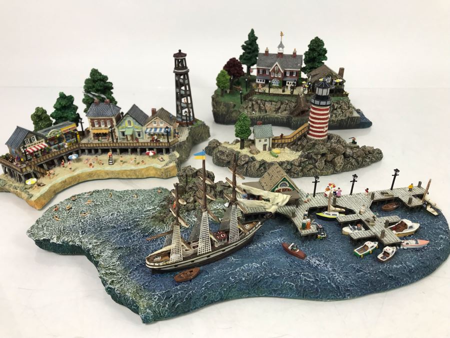 Large Danbury Mint Lighthouse Point By Colin Gough 4-Piece Sculpture Display With Box [Photo 3]