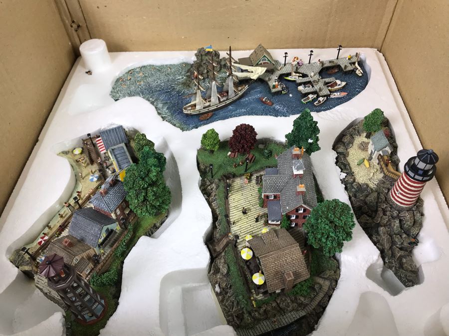 Large Danbury Mint Lighthouse Point By Colin Gough 4-Piece Sculpture Display With Box [Photo 5]