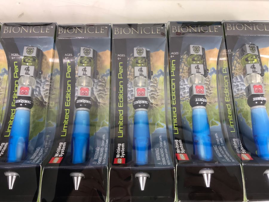 New LEGO Bionicle Limited Edition Pens With (2) Prototype LEGO Bionicle Product Displays - 6 Pens [Photo 4]