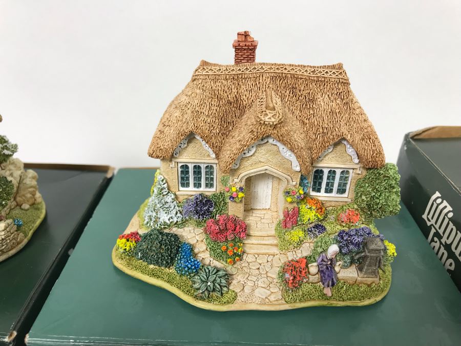 (8) Lilliput Lane Cottages With Boxes [Photo 8]