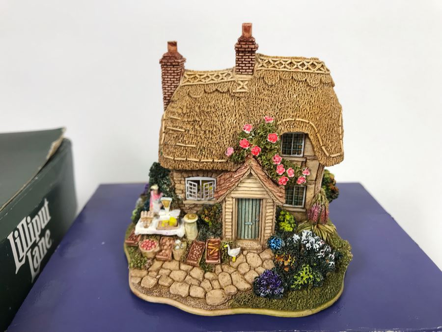 (8) Lilliput Lane Cottages With Boxes [Photo 10]