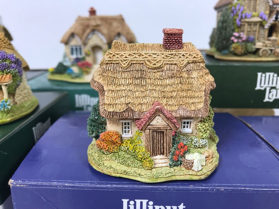 (8) Lilliput Lane Cottages With Boxes [Photo 5]
