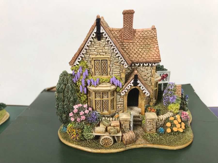 (8) Lilliput Lane Cottages With Boxes [Photo 7]