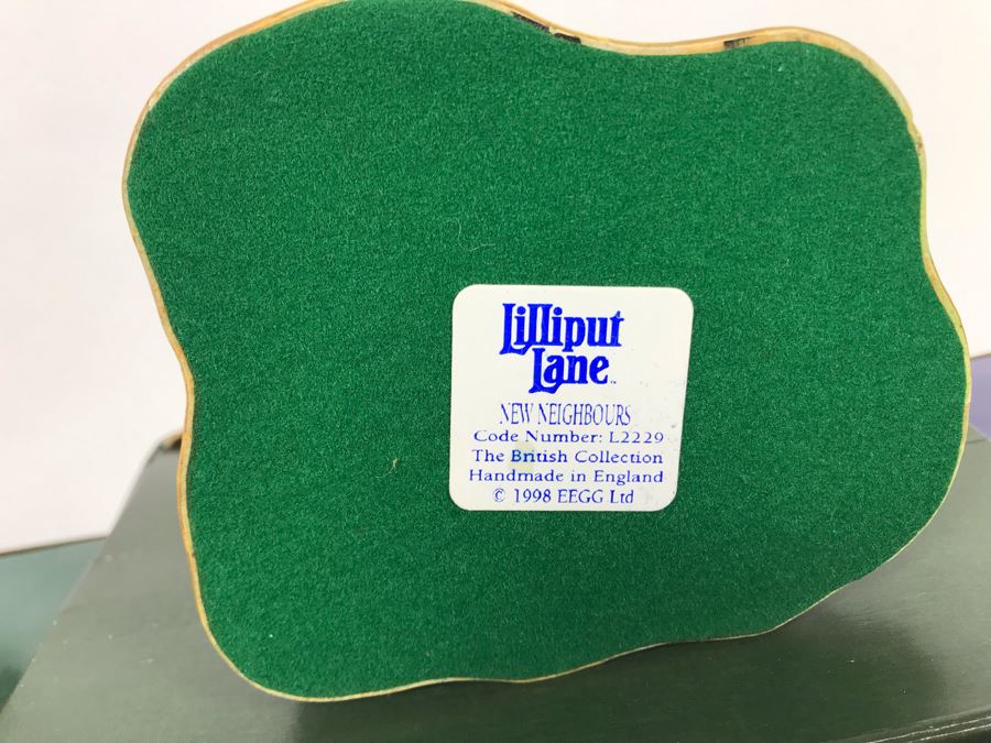 (8) Lilliput Lane Cottages With Boxes [Photo 17]