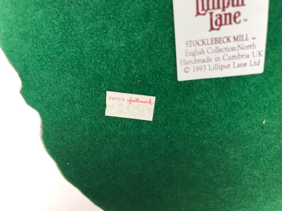 (3) Lilliput Lane Cottages With Boxes [Photo 11]