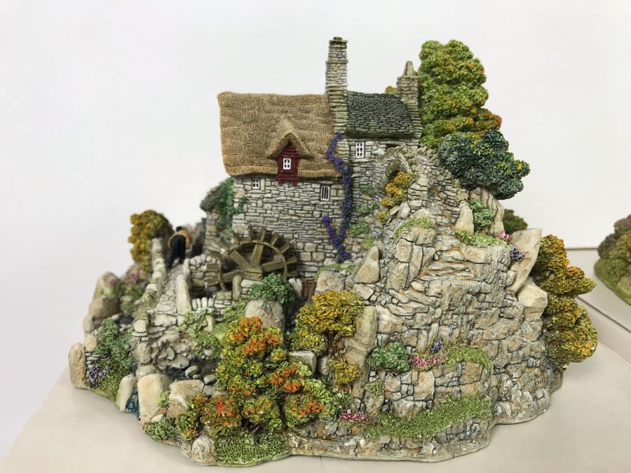 (3) Lilliput Lane Cottages With Boxes [Photo 3]