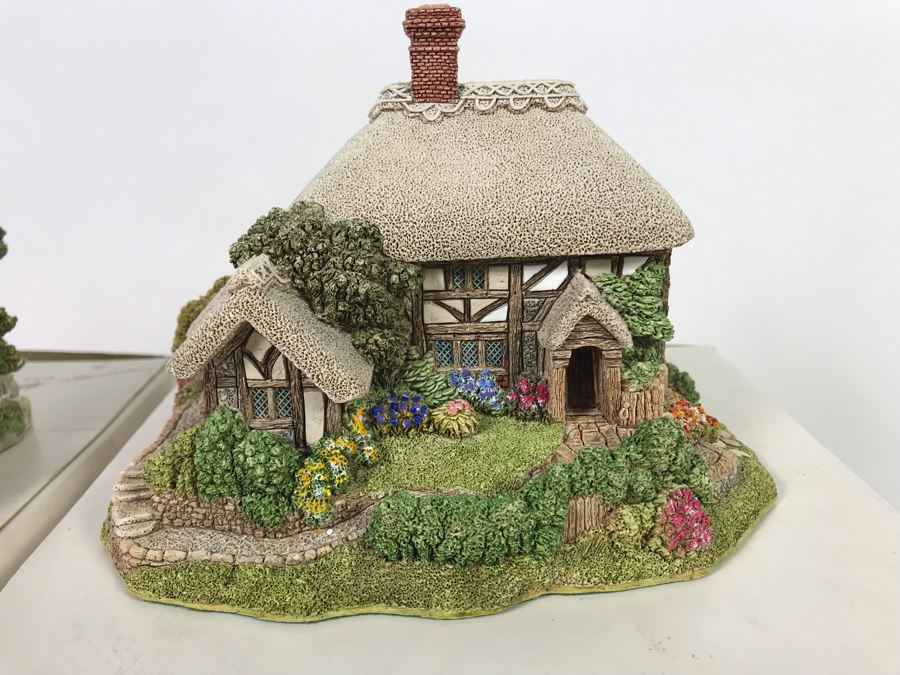 (3) Lilliput Lane Cottages With Boxes [Photo 6]