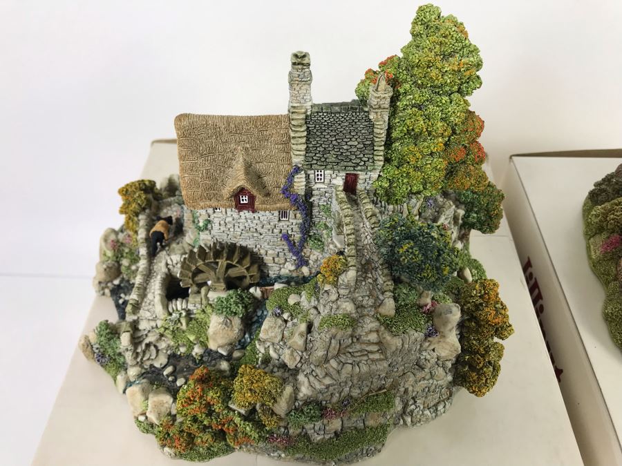 (3) Lilliput Lane Cottages With Boxes [Photo 5]