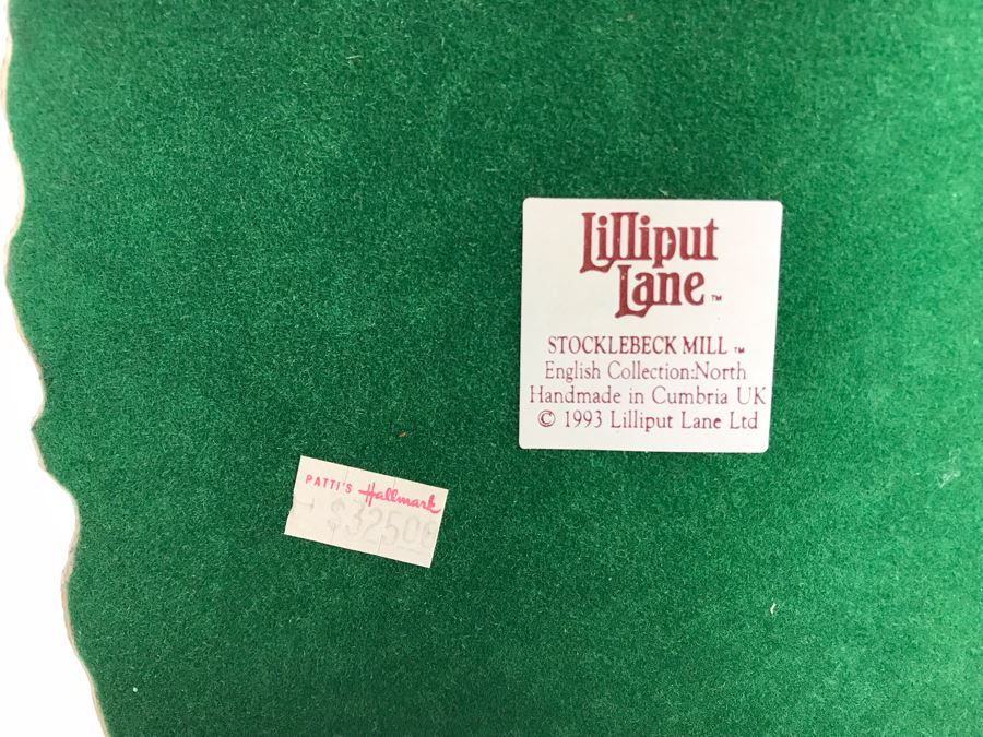 (3) Lilliput Lane Cottages With Boxes [Photo 10]