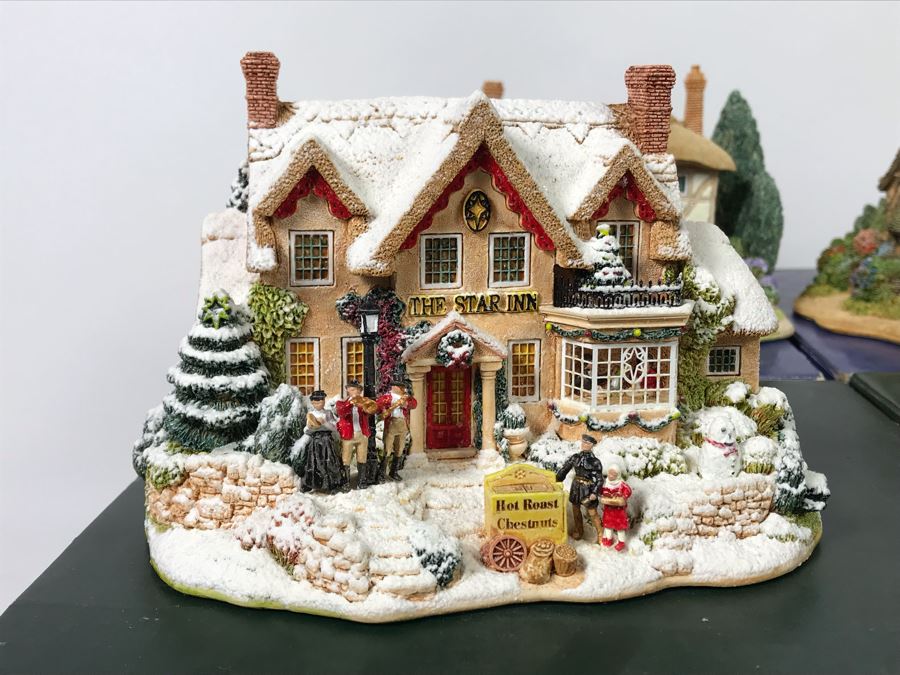 (4) Lilliput Lane Cottages With Boxes [Photo 7]