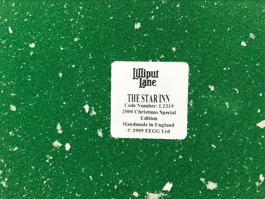 (4) Lilliput Lane Cottages With Boxes [Photo 15]