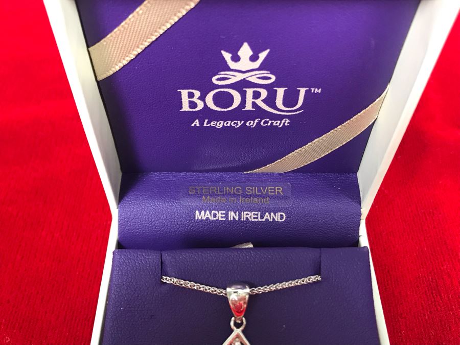 New 10k Gold And Sterling Silver Shamrock Cluster Pendant With Sterling Silver Chain By BORU Made In Ireland - Retails $129 [Photo 7]