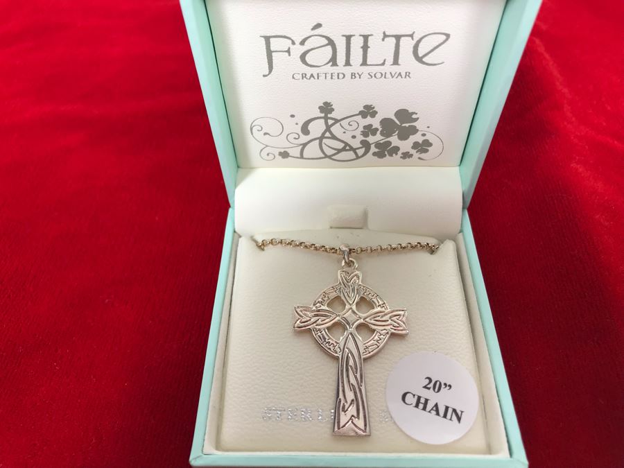 New Irish Sterling Silver Cross Pendant With 20' Sterling Silver Chain Failte Crafted By Solvar [Photo 1]
