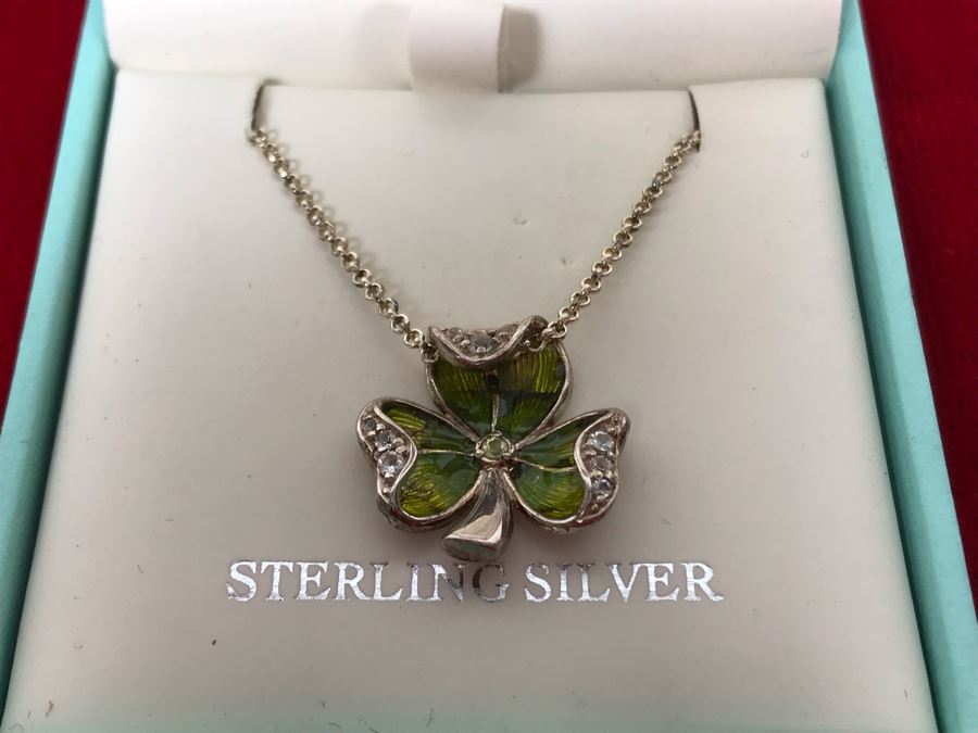 New Sterling Silver Shamrock Pendant With Sterling Silver Chain Failte Crafted By Solvar Retails $128 [Photo 4]