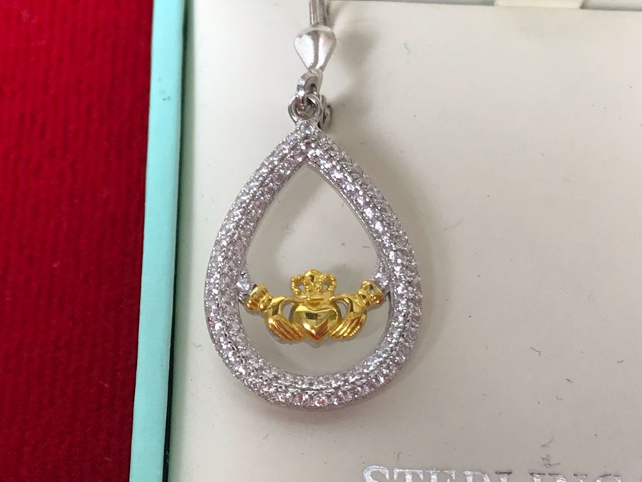 New Sterling Silver Claddagh Earrings Failte Crafted By Solvar Retails $117 [Photo 4]