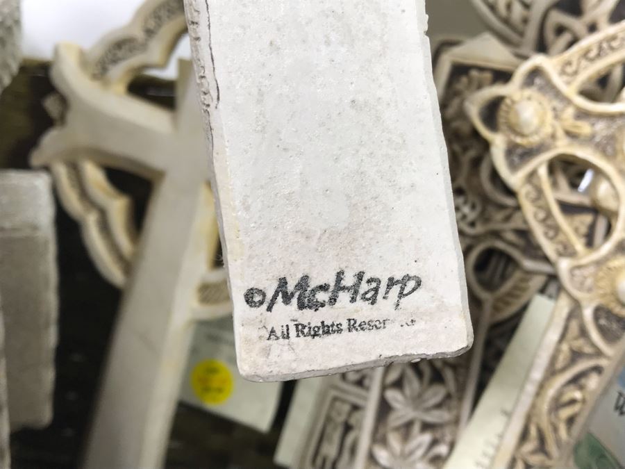 Collection Of New Irish Decorative Crosses, Pair Of Irish Picture Frames And Irish Pewter Box With Basket - See Photos [Photo 17]