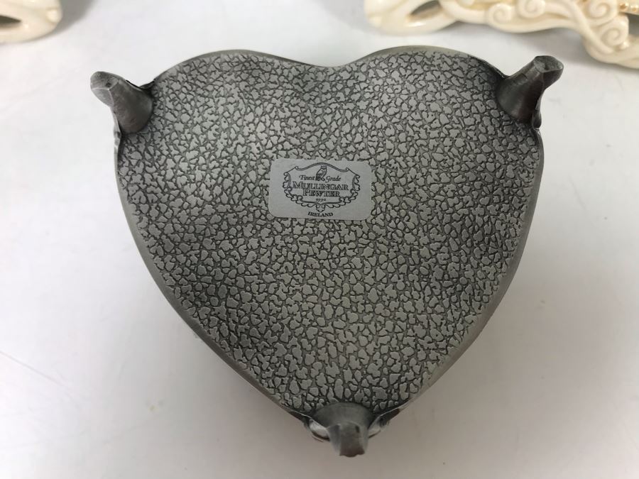 Collection Of New Irish Decorative Crosses, Pair Of Irish Picture Frames And Irish Pewter Box With Basket - See Photos [Photo 7]