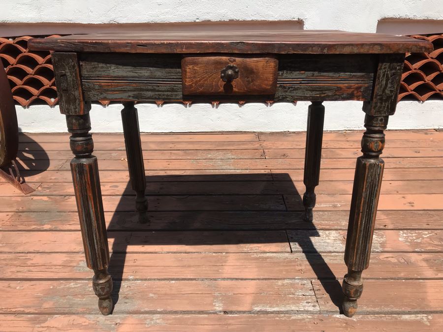 Primitive Shabby Chic Desk With Drawer 34.5W X 23D X 31.5H [Photo 3]