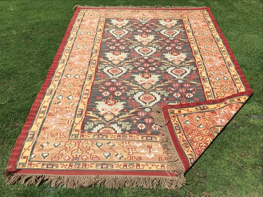 Hand Knotted Wool Area Rug 65W X 102L [Photo 8]