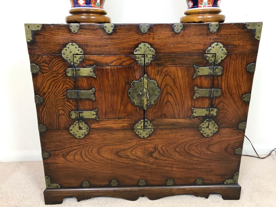 Stunning Antique Korean Cabinet With Brass Hardware 32.5W X 14D X 29H [Photo 3]