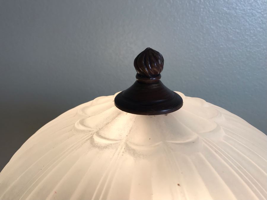 Metal Table Lamp With Glass Shade [Photo 7]