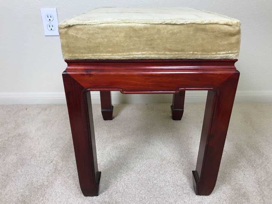 Vintage Chinese Seat Stool 18W X 14D X 18H [Photo 5]