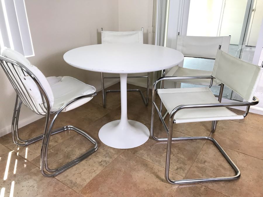 Tulip Table In Manner Of Eero Saarinen And (4) Bent Chrome And Leather Chairs [Photo 4]