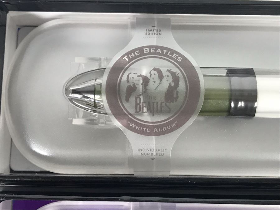 (3) New Limited Edition The Beatles Collectible Pod Pens: The Beatles Yellow Submarine, Sgt. Peppers Lonely Hearts Club Band And The White Album [Photo 7]