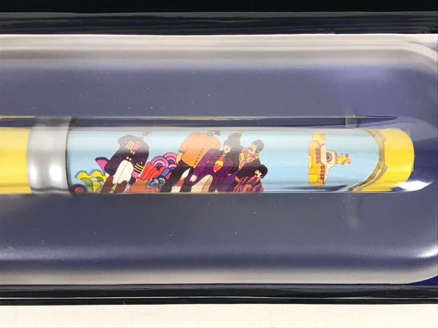 (3) New Limited Edition The Beatles Collectible Pod Pens: The Beatles Yellow Submarine, Sgt. Peppers Lonely Hearts Club Band And The White Album [Photo 4]