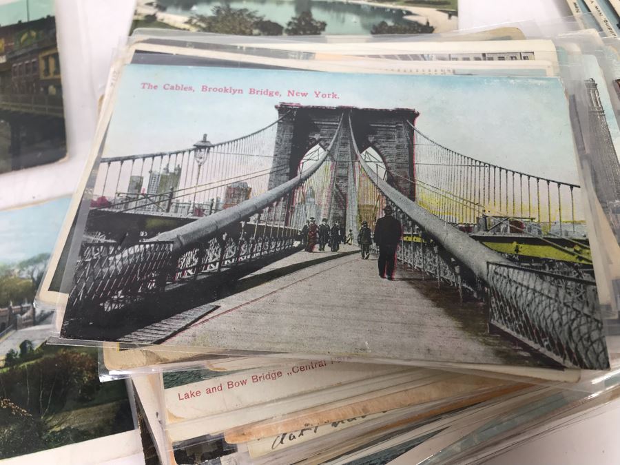 Collection Of Over 100 Antique / Vintage New York City Themed Postcards (Some Postmarked) And Vintage New York City Manhattan Tin [Photo 27]