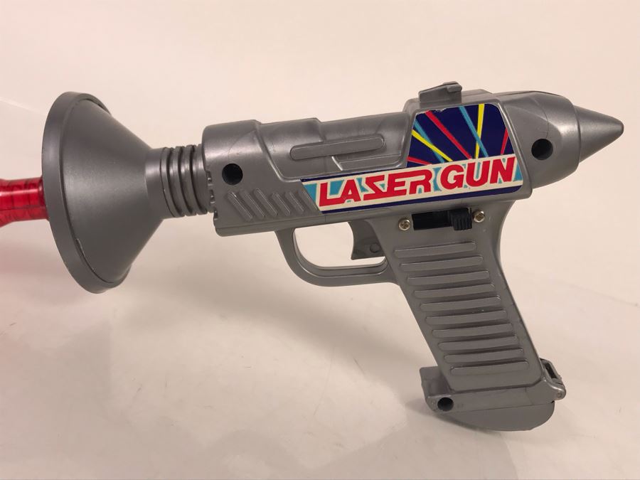 kong laser toy