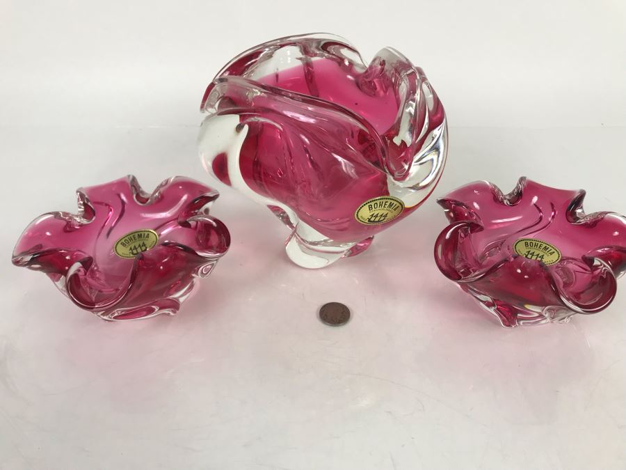Collection Of (3) Stunning Hand Made Bohemia Czechoslovakia Blown Glass Bowls All With Original Tags Stickers Middle Glass Is 5.5H [Photo 2]
