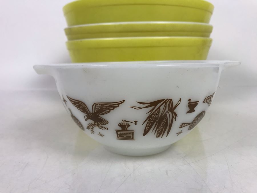 Collection Of (7) Vintage Pyrex Glass Mixing Bowls [Photo 6]