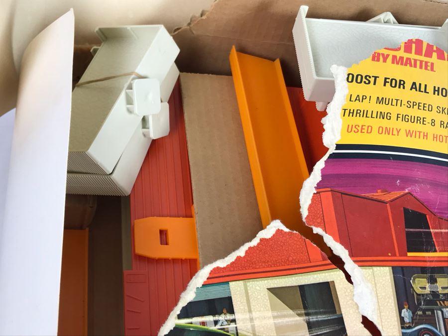 Vintage 1968 Mattel 2-Way Super-Charger In Damaged Box [Photo 2]