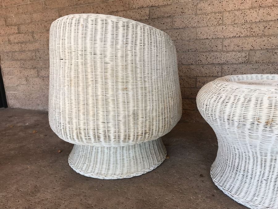 Pair Of Mid-Century White Wicker Barrel Chairs And Mushroom Table [Photo 3]