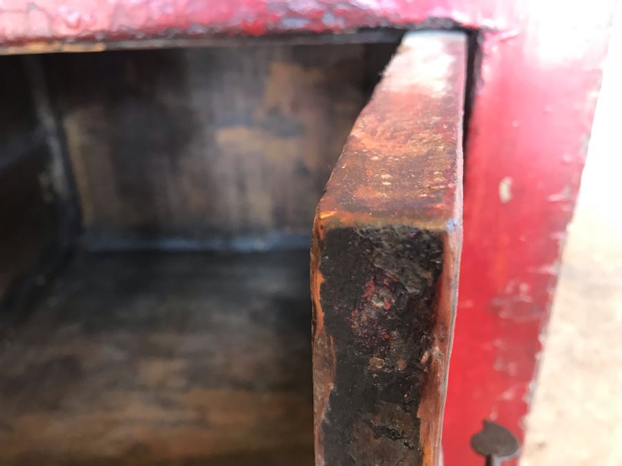 Vintage Chinese Cabinet [Photo 17]