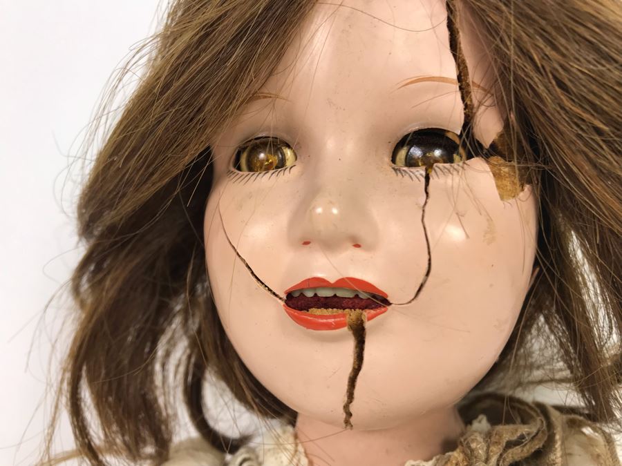Creepy Halloween Judy Garland Doll [Photo 5]