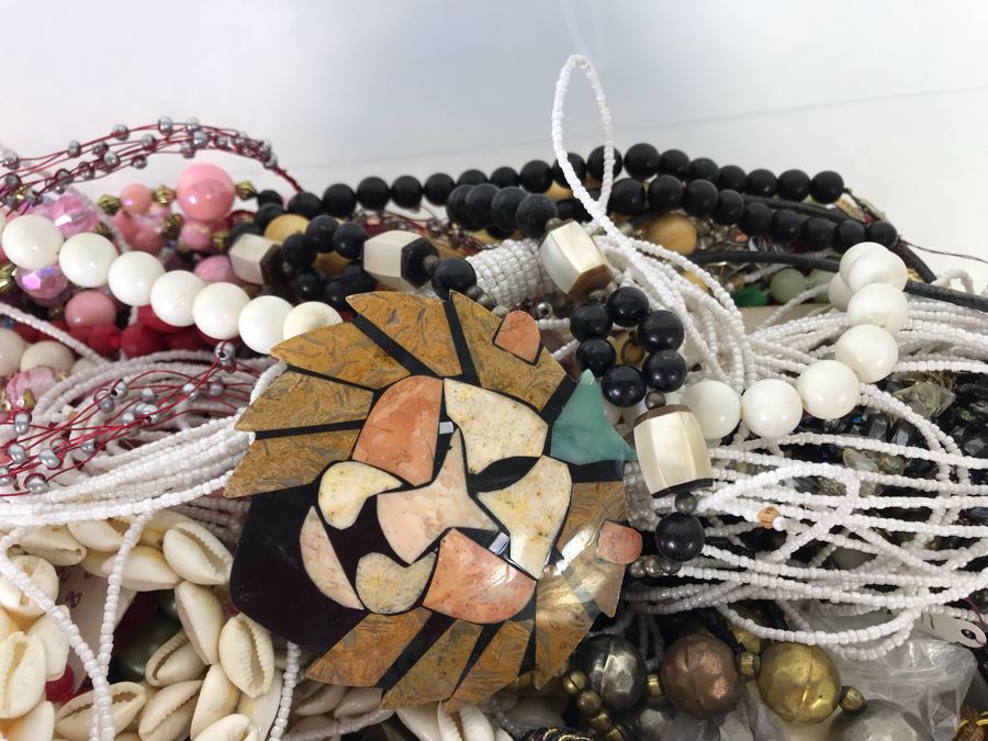 Plastic Bin Mixed Bag Of Costume Jewelry See Photos [Photo 4]