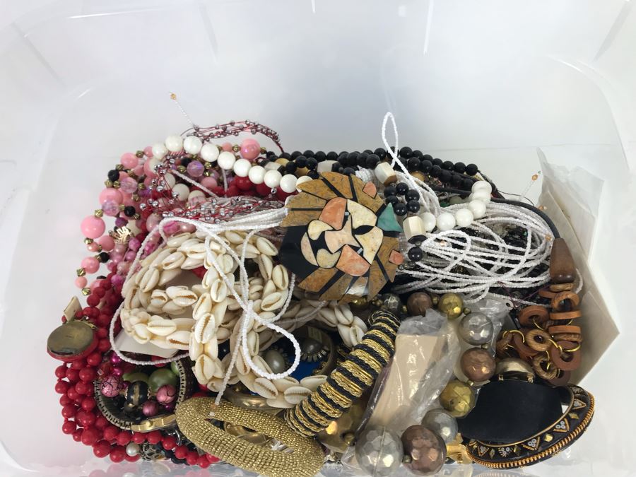 Plastic Bin Mixed Bag Of Costume Jewelry See Photos [Photo 2]