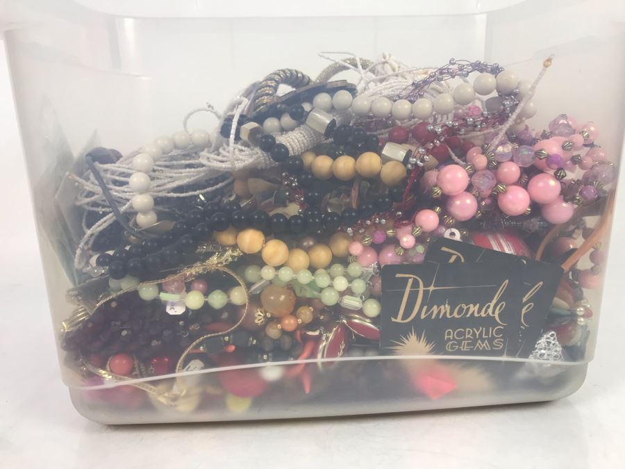Plastic Bin Mixed Bag Of Costume Jewelry See Photos [Photo 7]