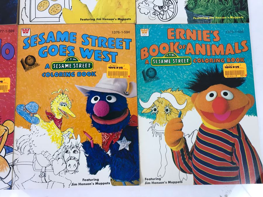 New Old Stock Vintage Coloring Books: Sesame Street [Photo 4]