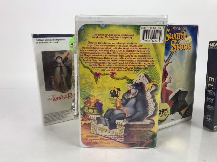 (5) Sealed Vintage VHS Movies: J.R.R. Tolkien The Hobbit, The Lord Of The Rings, Disney's Sword In The Stone, E.T. And The Jungle Book [Photo 9]