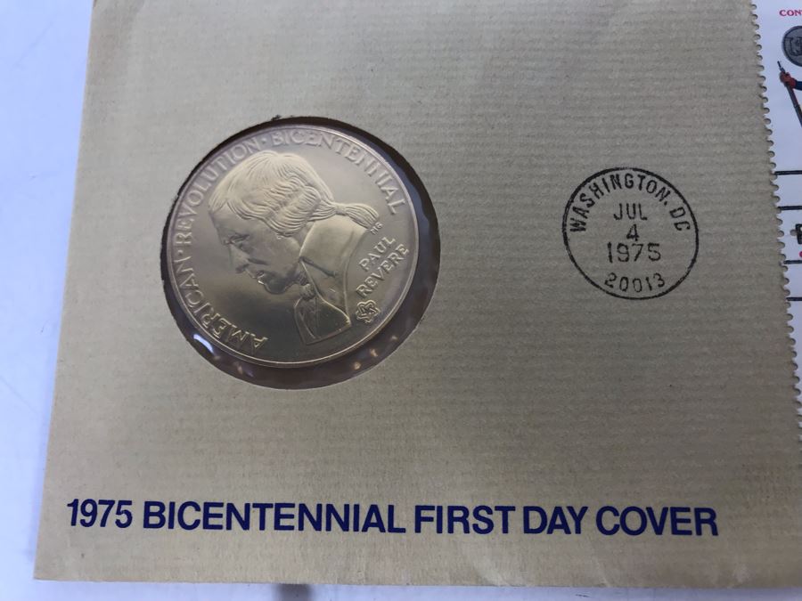 1975 Bicentennial First Day Cover And Various Buttons Pins [Photo 3]