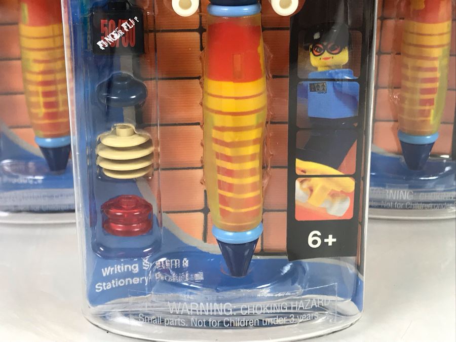 (6) New LEGO Skateboarder Girl Pens [Photo 5]