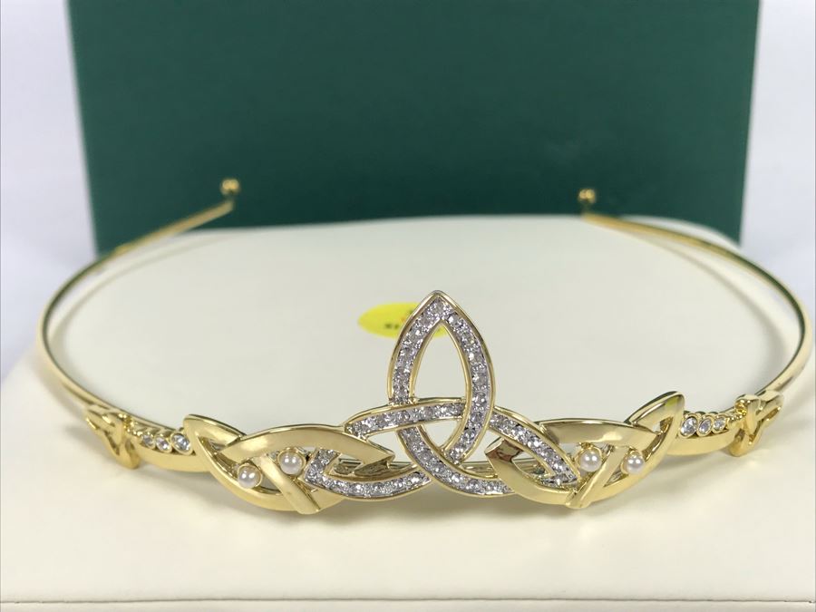 New Tiara Crystal Collection By Tara $139 Value [Photo 2]