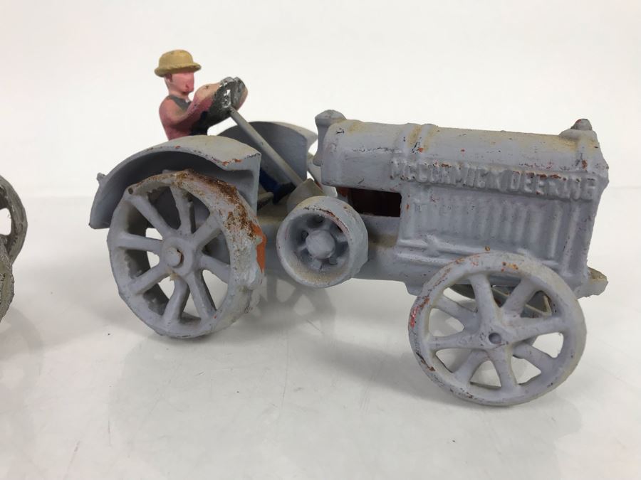 Pair Of Cast Iron Toy Tractors [Photo 6]