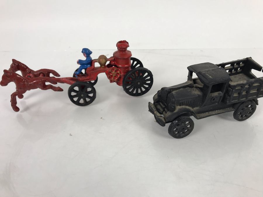 Pair Of Cast Iron Toys [Photo 4]