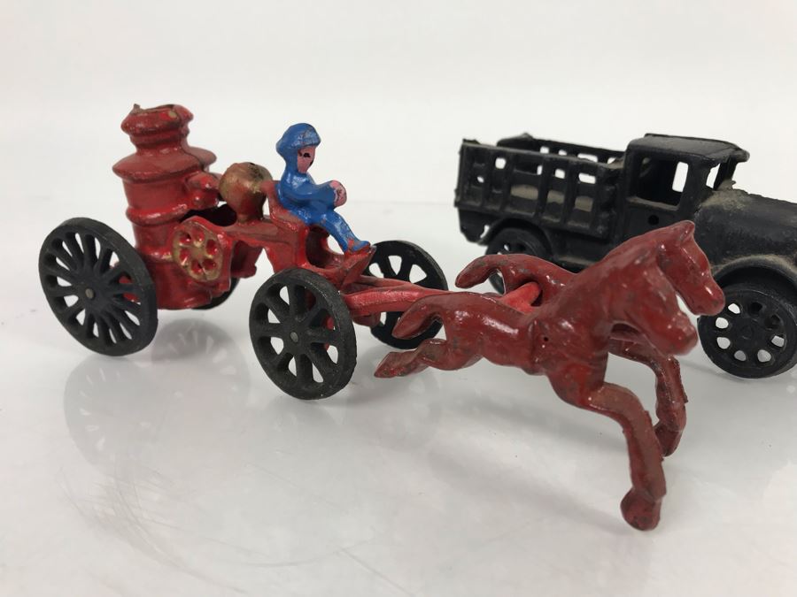 Pair Of Cast Iron Toys [Photo 5]