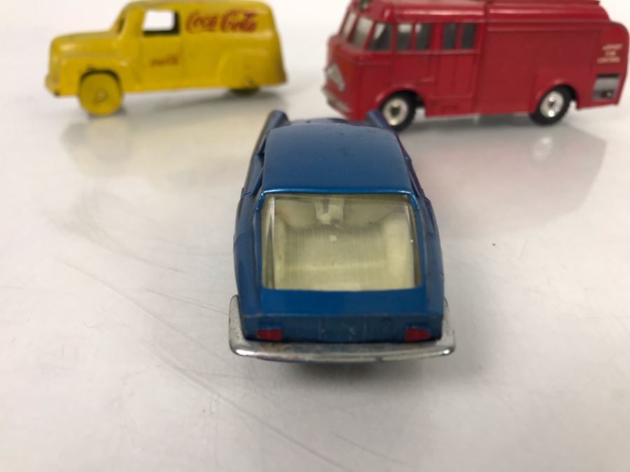 Mebetoys Maserati Mistral-Coupe Car, Dinky Toys Fire Engine And Coca-Cola Vehicle [Photo 4]